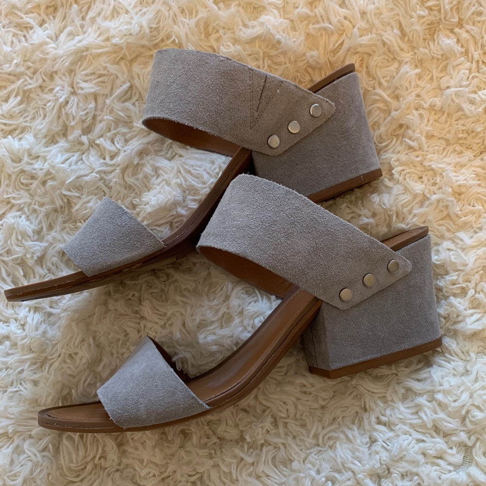 Franco Sarto grey sandals